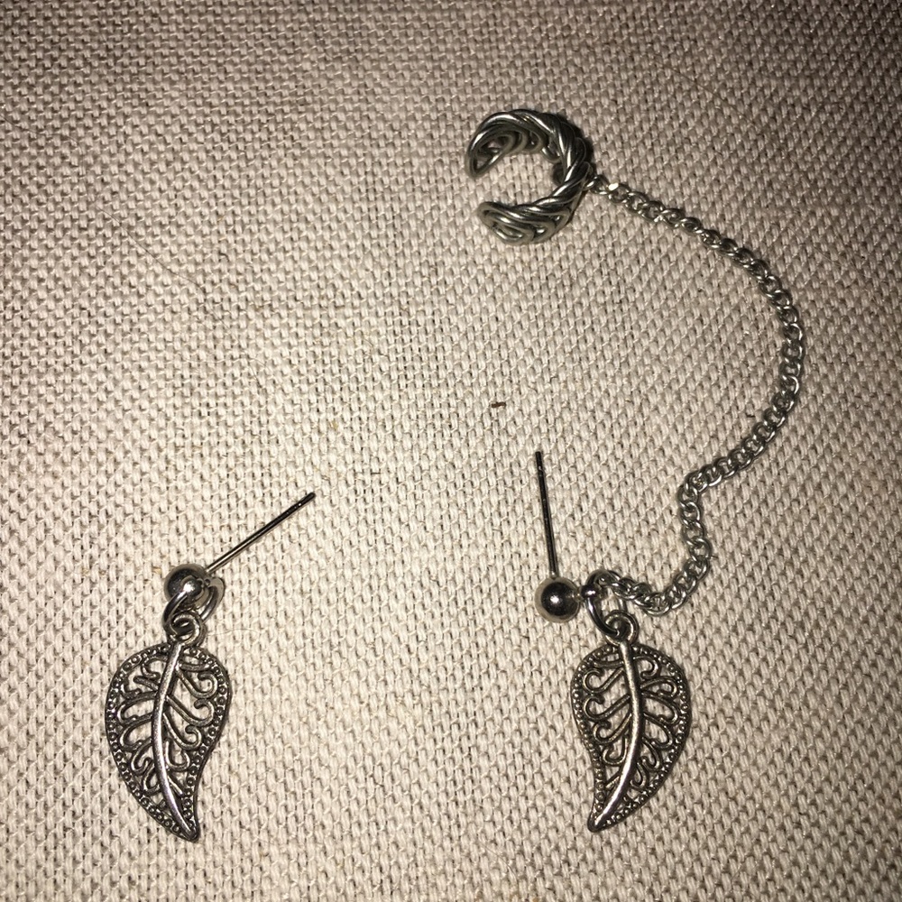 Leaf earrings with cuff